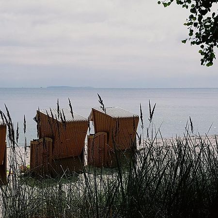 Suite Bragi - Odins Blick Wohnung 15 - Direkt Am Privatstrand, Mit Sauna Und Garten Lobbe Exterior foto