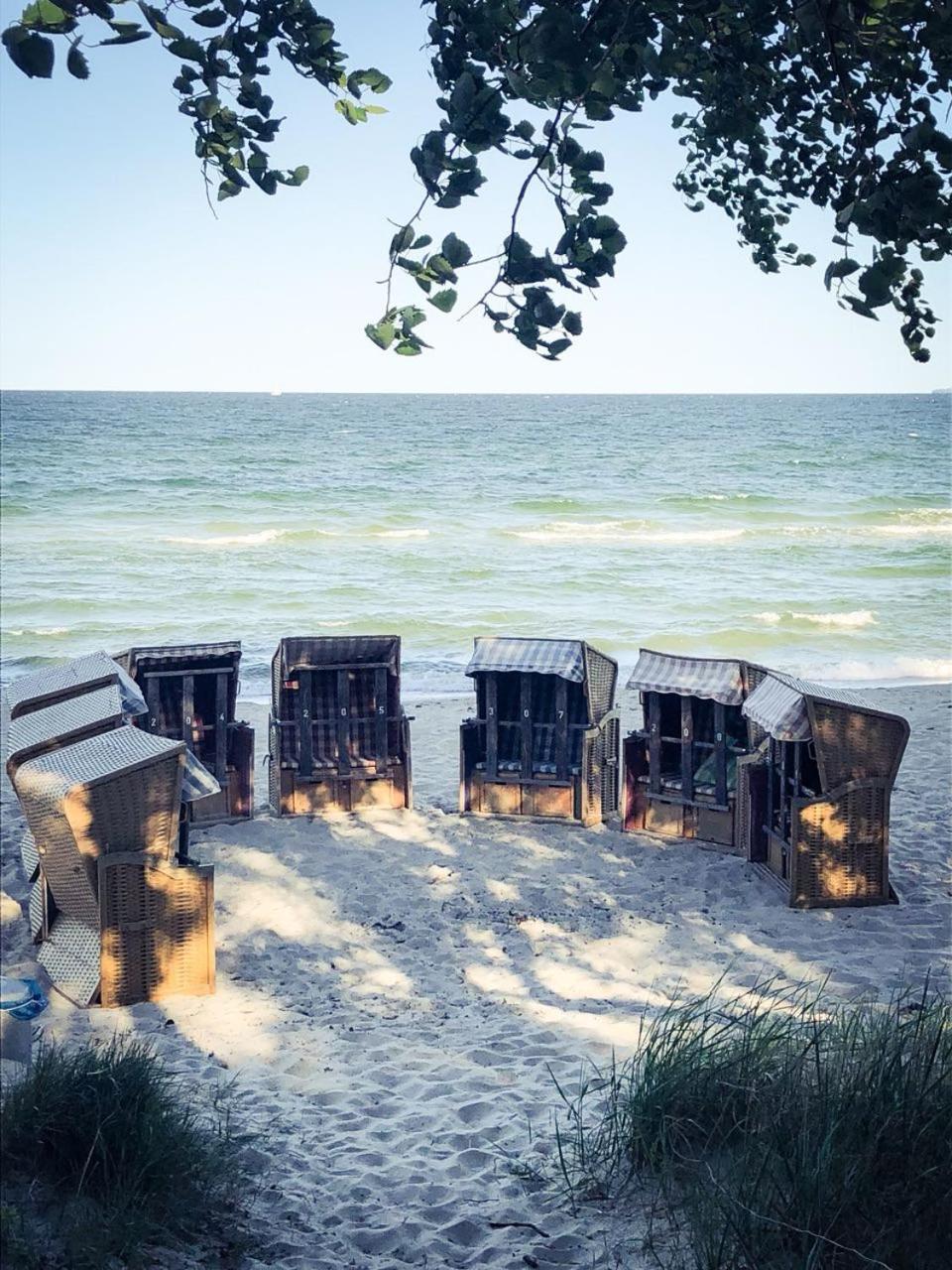 Suite Bragi - Odins Blick Wohnung 15 - Direkt Am Privatstrand, Mit Sauna Und Garten Lobbe Exterior foto